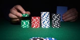 [Tribune] Du poker menteur au cube de verre : l'avenir du Daf