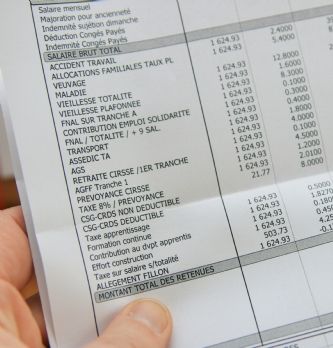 [ITV] <span class="highlight">Prélèvement</span> à la <span class="highlight">source</span> : " On sous-estime les problématiques RH qui vont en découler  "