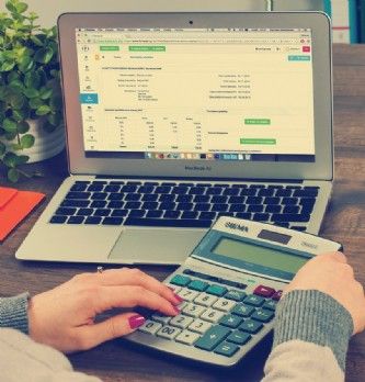 Gestion des dépenses : 75% des entreprises françaises sont passées à la facturation électronique