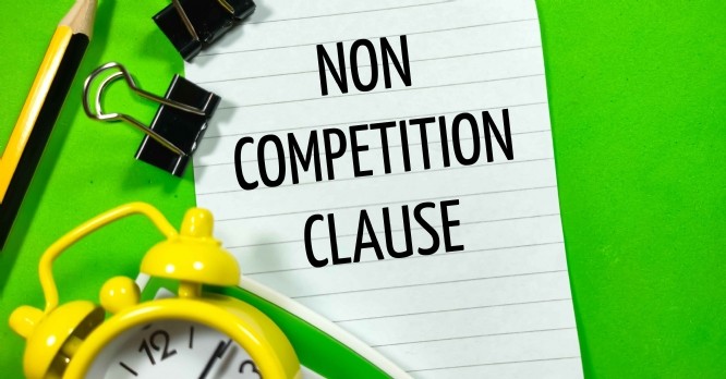 De l'art de renoncer à une clause de non-concurrence dans les temps