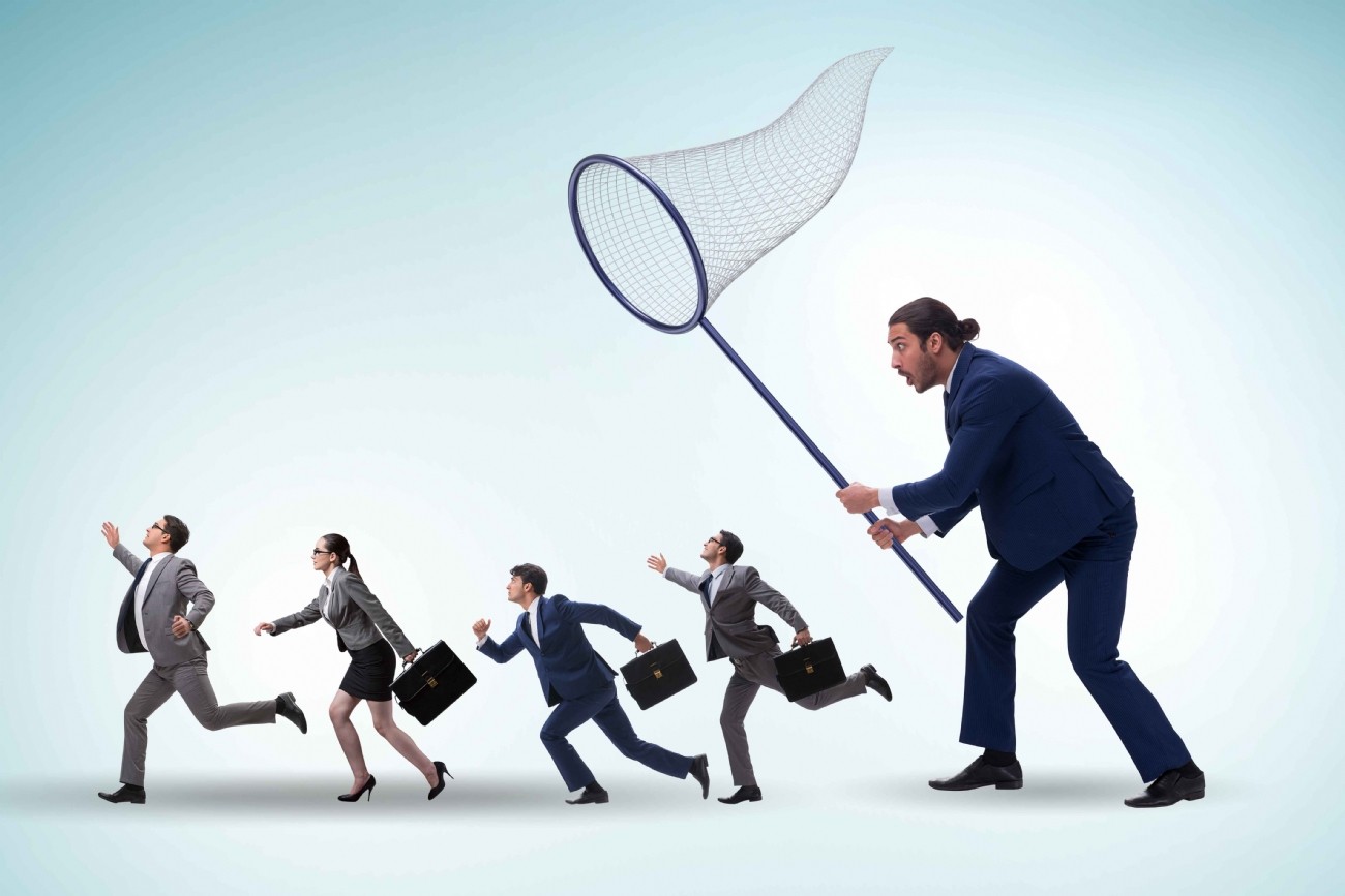 recrutement-cadres-sous-tension-F.jpg