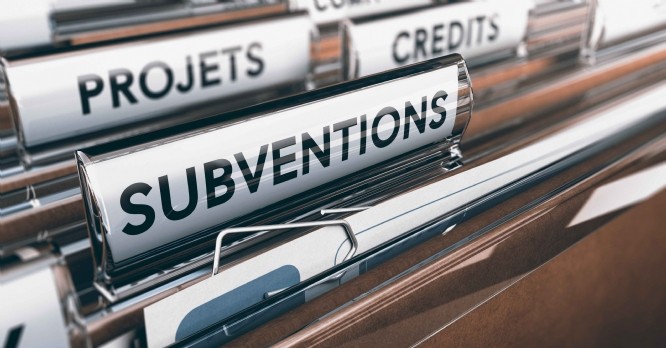 Fin des subventions pour les bornes de recharge : comment négocier le tournant de 2023 ?