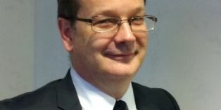Laurent Thibeau, directeur administratif et financier de DomusVi (Groupe Sagesse)