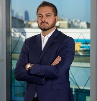 Métiers & Mouvements : Pierre Gambarini directeur administratif et financier au sein de LesFurets.com