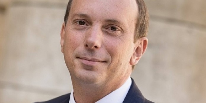 Arnaud Laëron est le nouveau directeur financier de la Monnaie de Paris